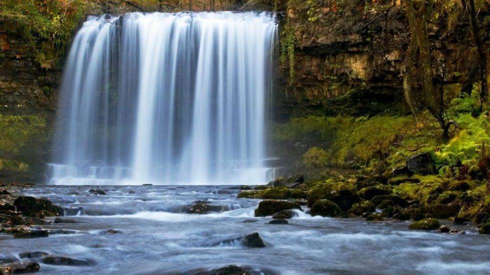 Glan-Yr-Afon Cottage Two Bedrooms Sennybridge エクステリア 写真