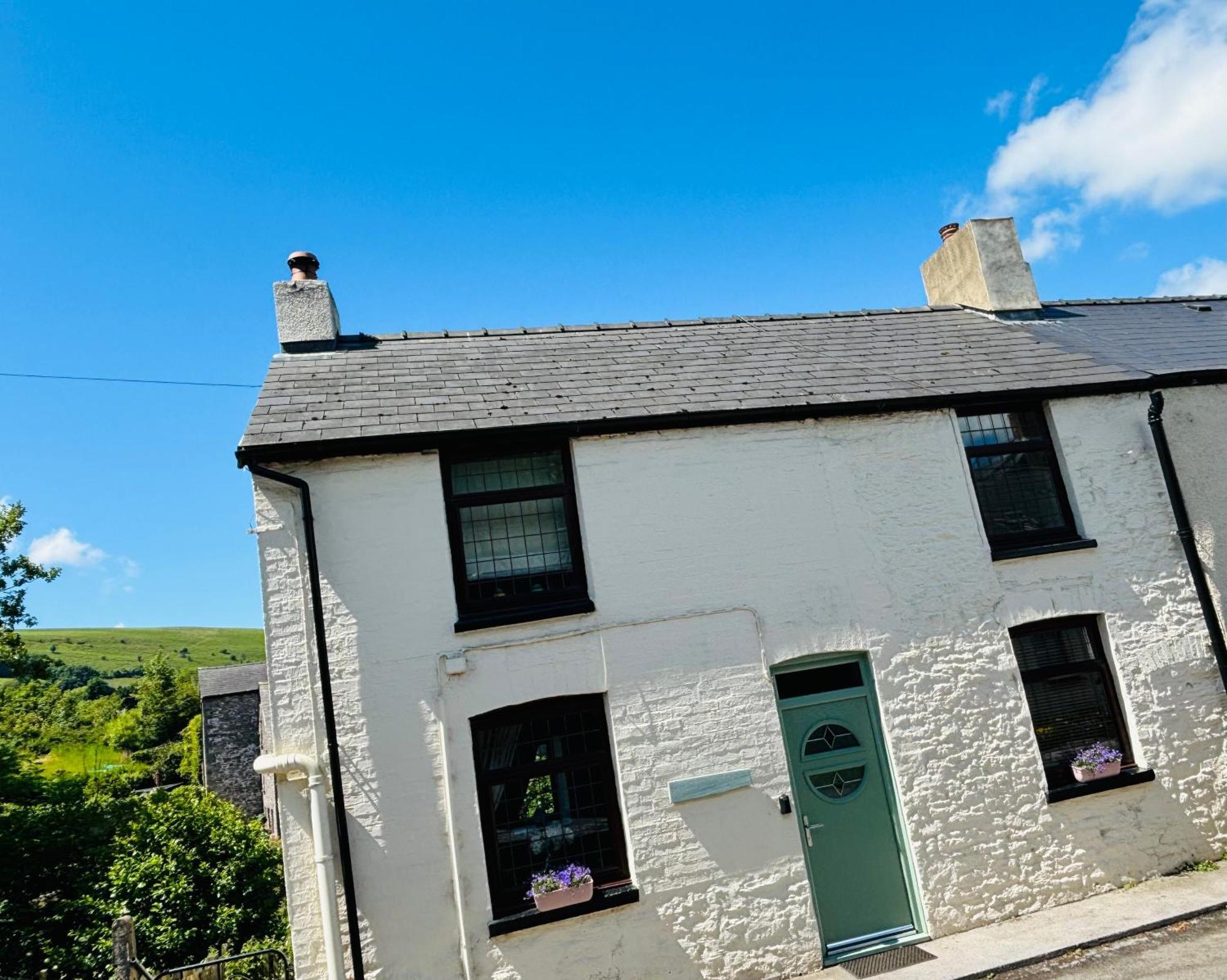 Glan-Yr-Afon Cottage Two Bedrooms Sennybridge エクステリア 写真